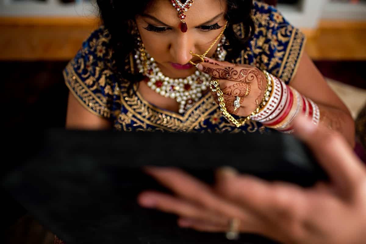 Patrick-Monica-010-Dr-Raj-Pandey-Hindu-temple-Winnipeg-Wedding-Photographer-Singh-Photography