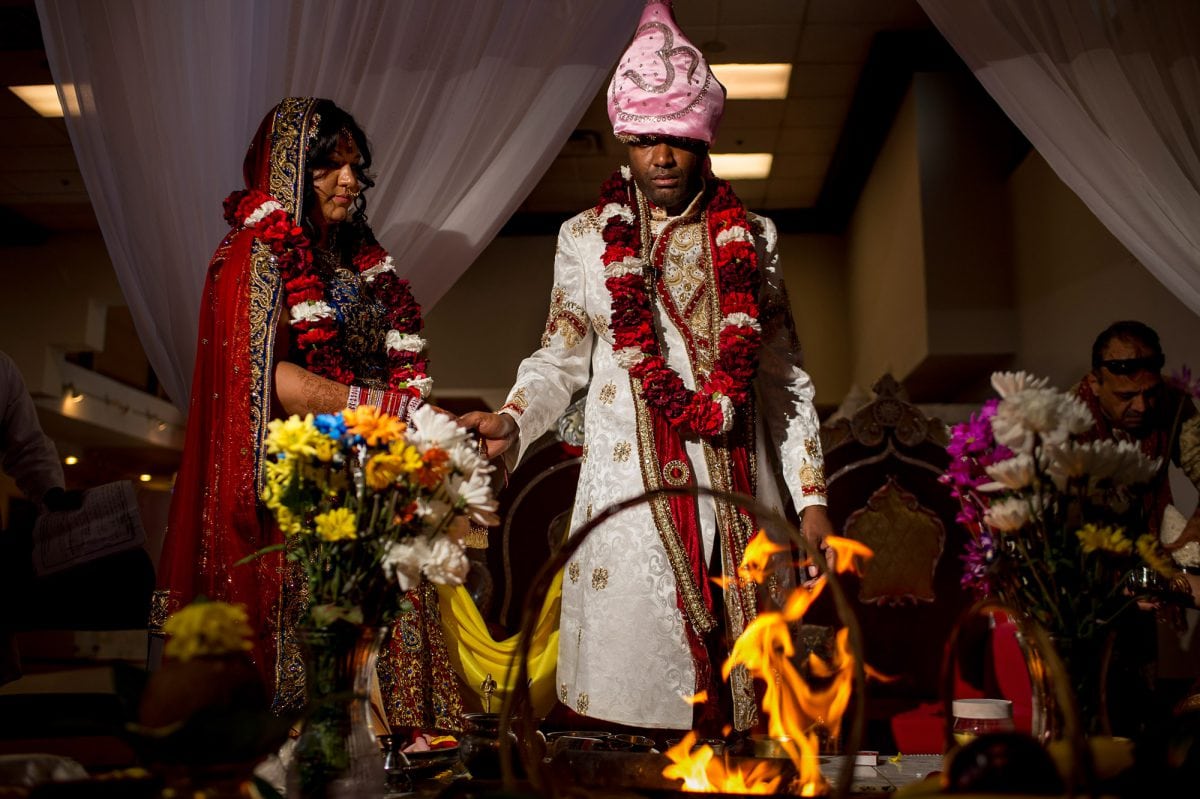 Patrick-Monica-017-Dr-Raj-Pandey-Hindu-temple-Winnipeg-Wedding-Photographer-Singh-Photography