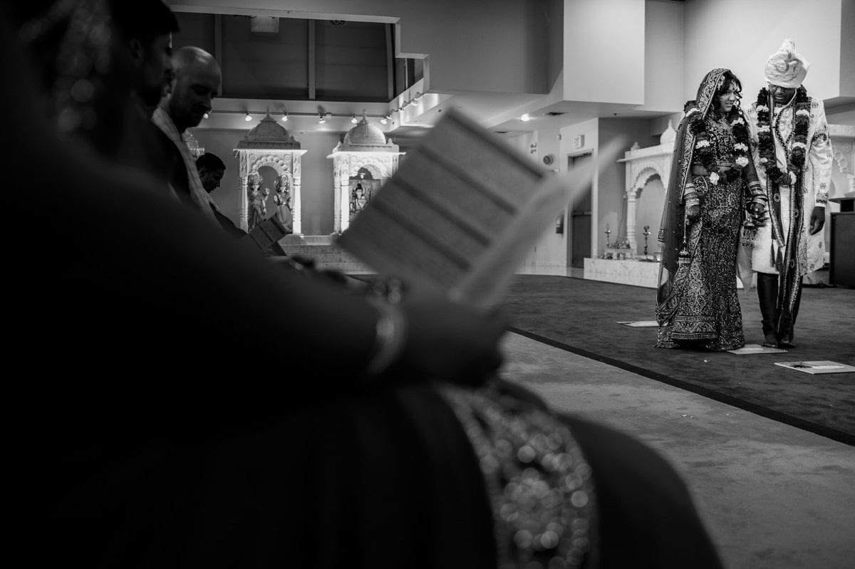Patrick-Monica-019-Dr-Raj-Pandey-Hindu-temple-Winnipeg-Wedding-Photographer-Singh-Photography